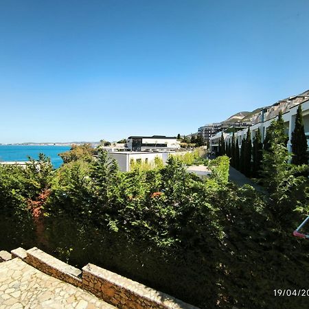 Artemis Beach House Vlorë Buitenkant foto