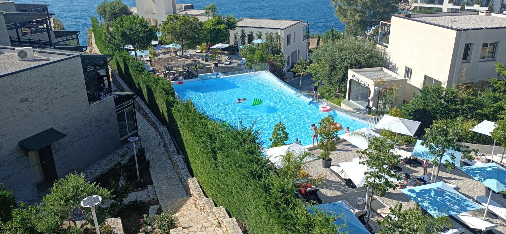 Artemis Beach House Vlorë Buitenkant foto