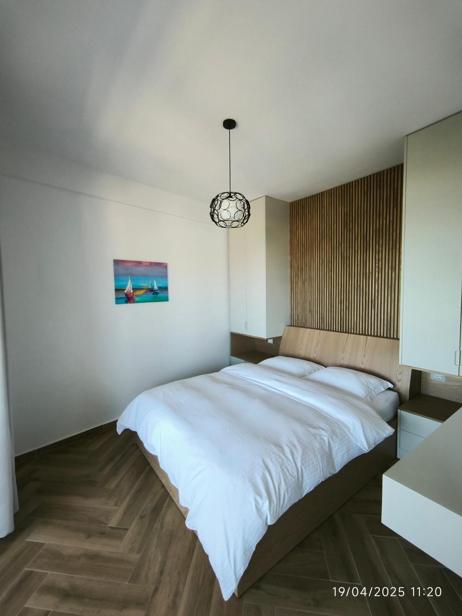 Artemis Beach House Vlorë Buitenkant foto