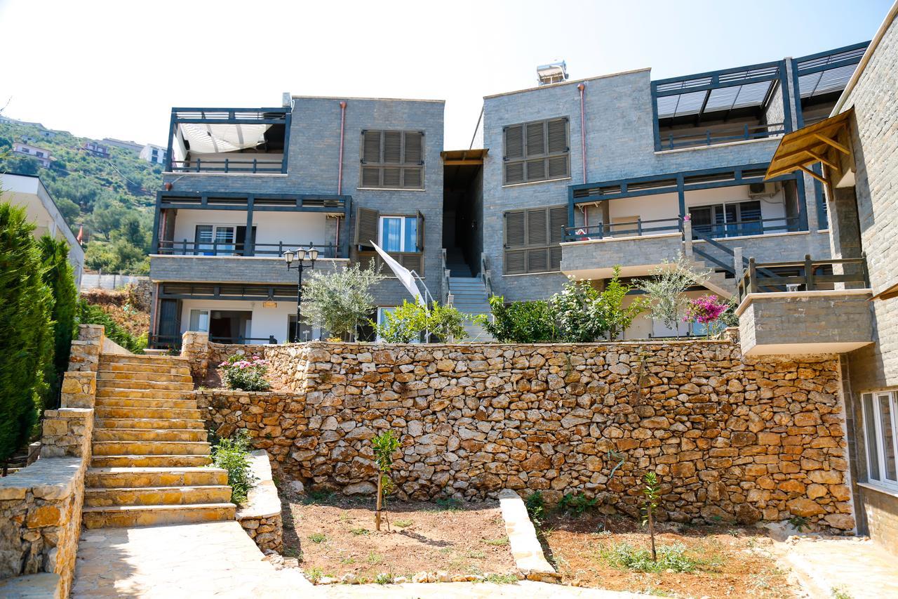 Artemis Beach House Vlorë Buitenkant foto